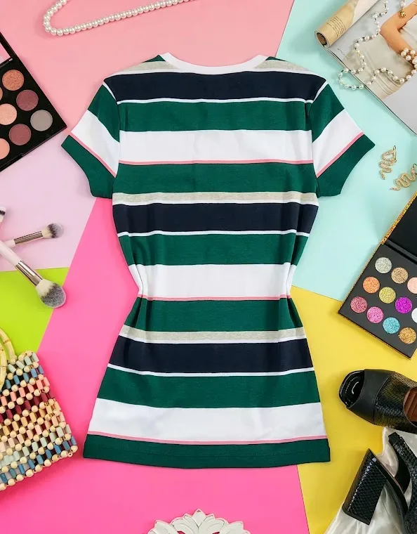 Camiseta Tommy Hilfiger para dama diseño a rayas multicolor