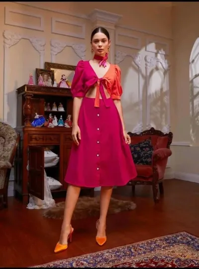 Vestido color fucsia