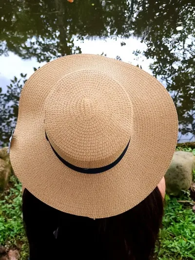 Sombrero para dama color beige oscuro