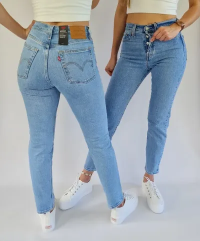 Mom Jeans Levi´s Wedgie High Rise 0098  para dama color celeste