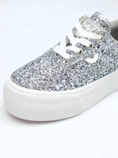 Tenis Coral Natsumi Silver Glitter para dama