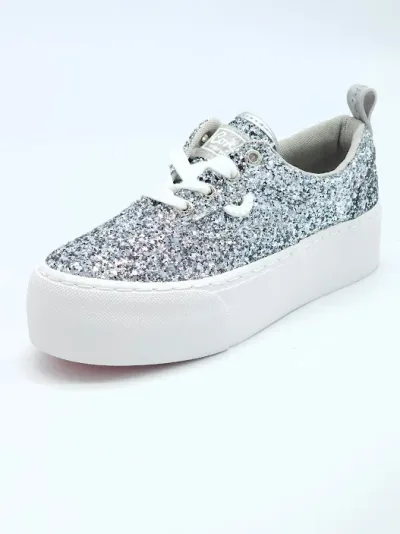 Tenis Coral Natsumi Silver Glitter para dama