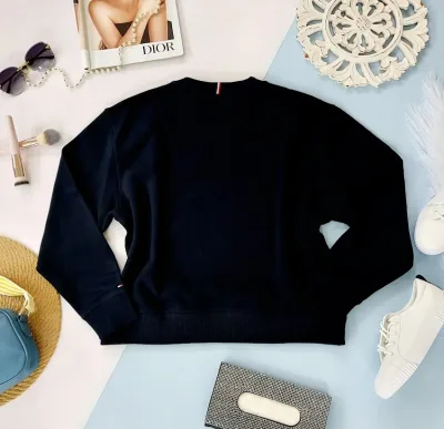 Sueter Tommy Hilfiger para dama color azul oscuro