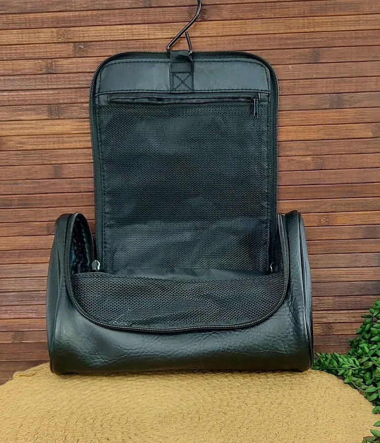 Estuche de viaje para caballero color negro