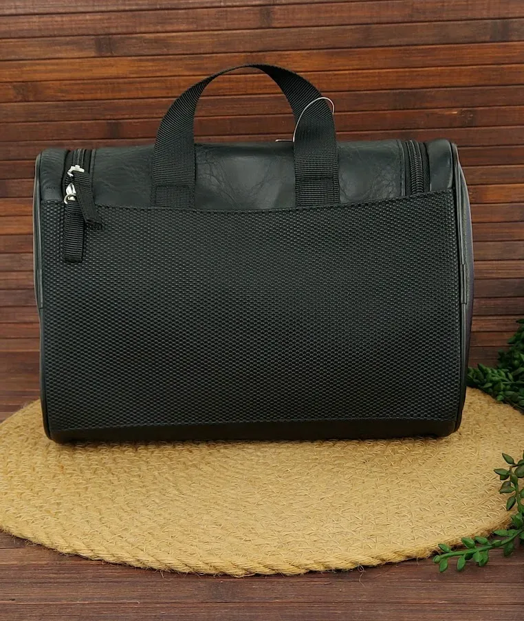 Estuche de viaje para caballero color negro
