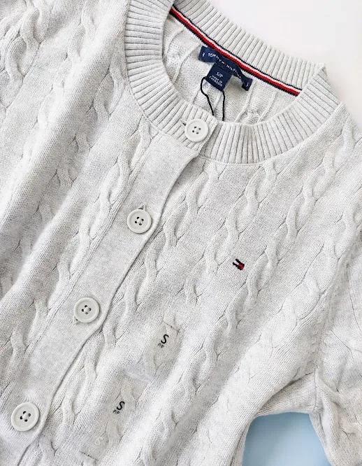 Sueter Tommy Hilfiger para Dama color gris