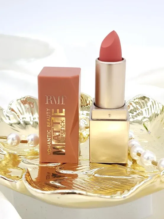 Labial matte en barra 05