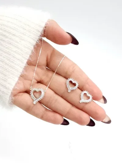 Conjunto de plata 925 para dama con diseño de corazón