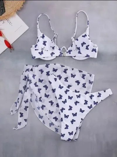 Vestido de baño para dama color blanco con estampado de mariposas