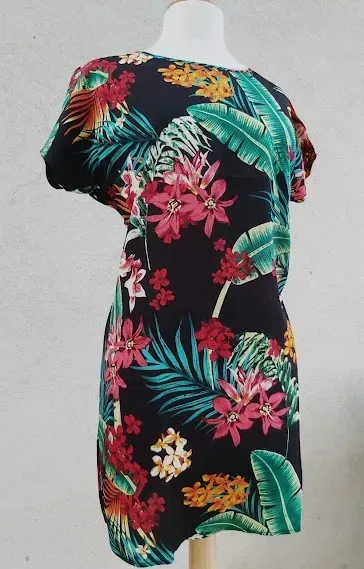 Vestido para dama estampado tropical
