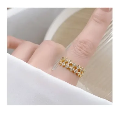 Anillo de fantasía.
