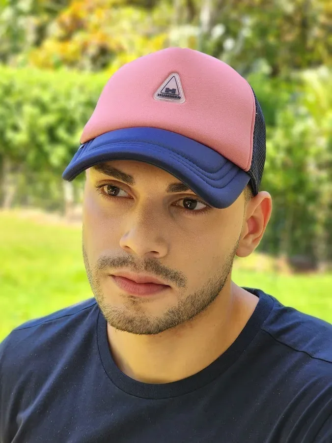 Gorra Hummer para caballero color rosa con azul