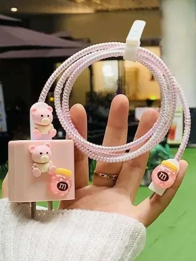Funda protectora para cargador color rosa diseño de ositos