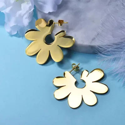 Par de aretes de acero inoxidable para dama