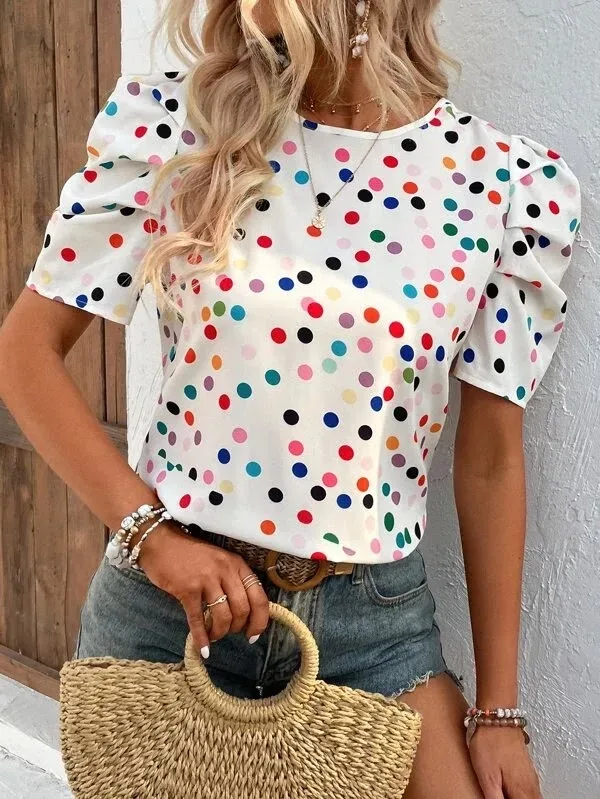 Blusa para dama color blanco con estampado de colores y manga de farol