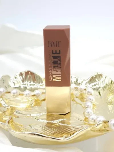 Labial matte en barra 01