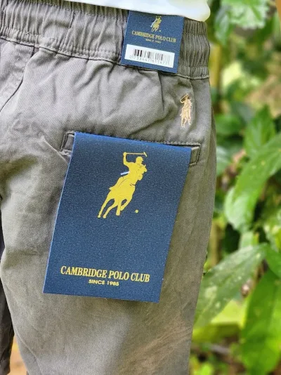 Short Cambridge Polo Club para niño color gris