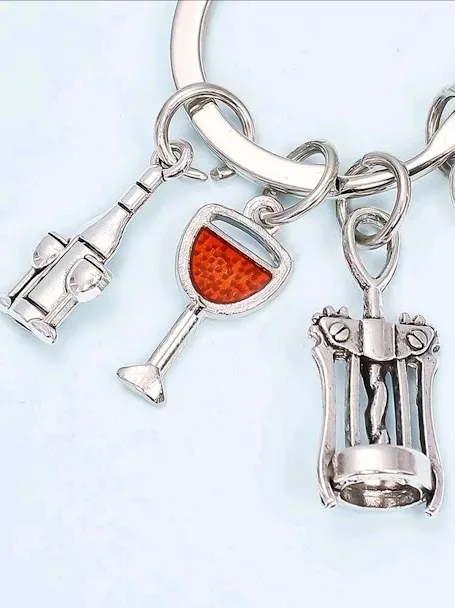 Lavero diseño de copa vino multicolor