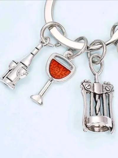 Lavero diseño de copa vino multicolor