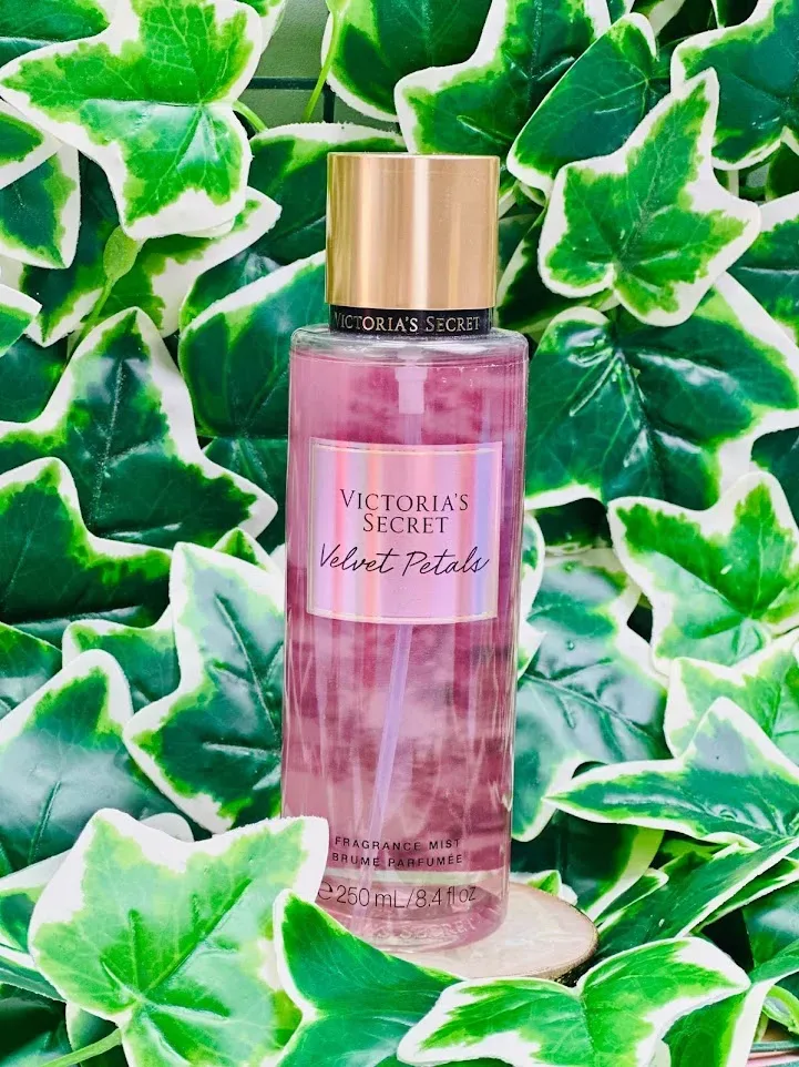 Splash Victoria’s Secret aroma Velvet Petals para dama