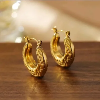 Argollas de acero inoxidable color dorado