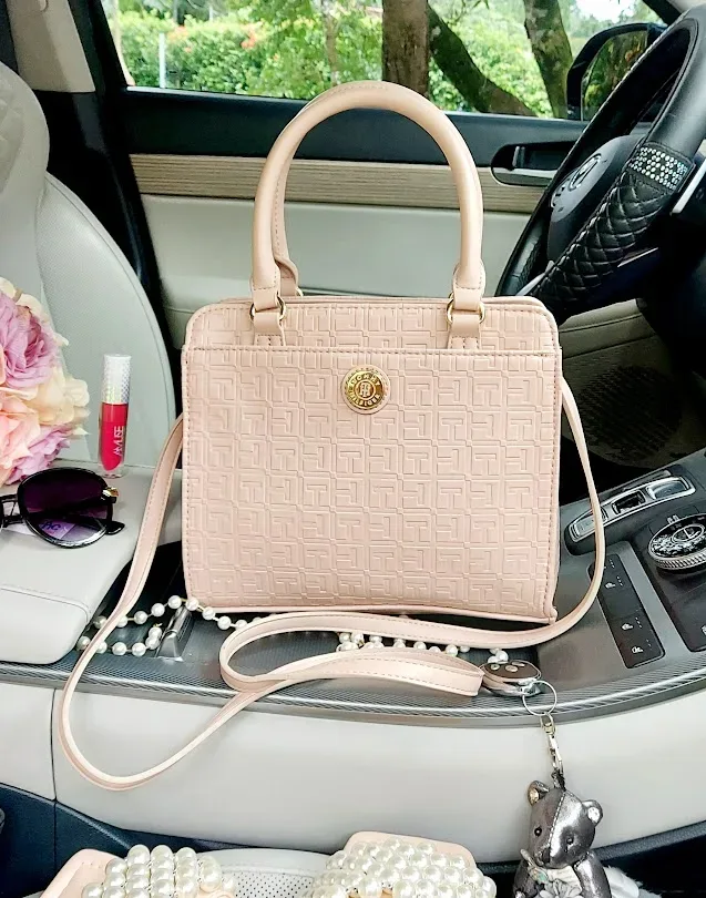 Bolso Tommy Hilfiger para dama color rosa