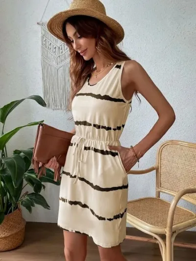 Vestido para dama color crema con diseño de lineas