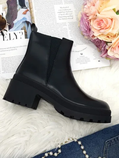 Botines Coral Chelsea Black Gloss