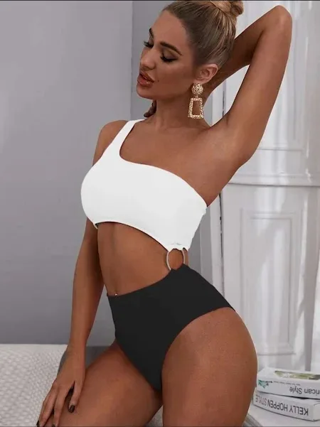 Vestido de baño para dama color blanco y negro