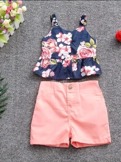 Conjunto para niña diseño floral