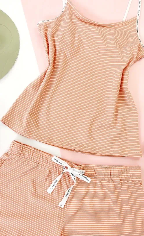 Pijama Calvin Klein para dama color salmón