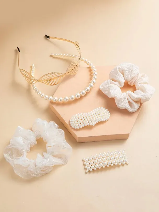 Set accesorios de cabello para dama diseño varios color dorado y blanco