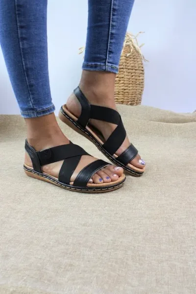 Sandalia Beneli para dama