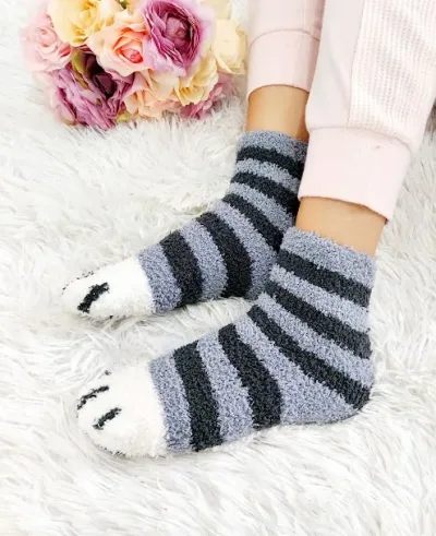 Par de medias para dama diseño de gato multicolor