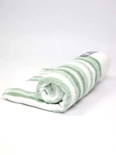 Paño women owned color verde