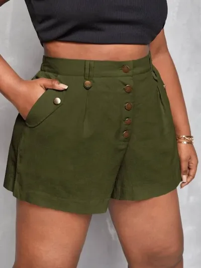 Short para dama color verde militar