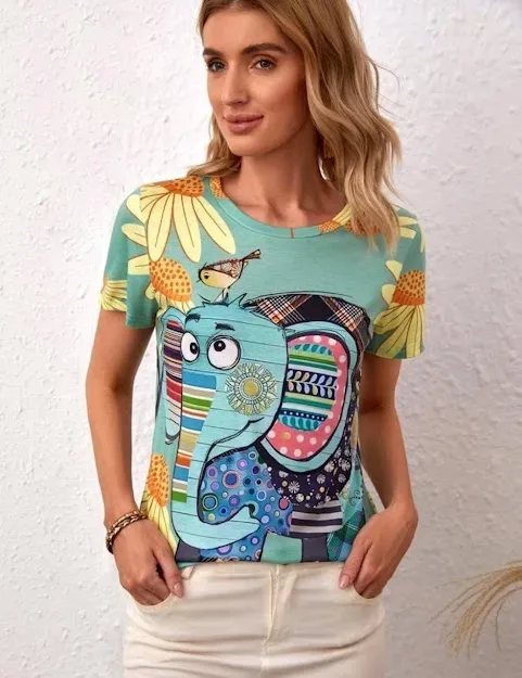 Camiseta para dama color menta diseño de elefante