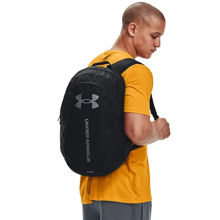 Salveque Under Armour unisex color negro