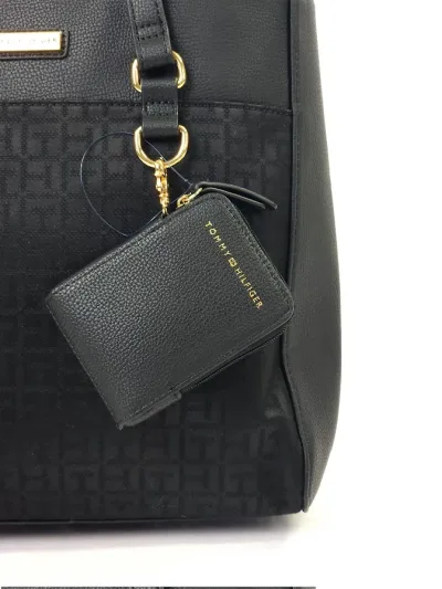 Bolso Tommy Hilfiger para dama color negro