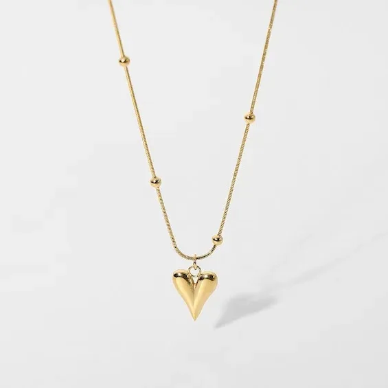 Collar de acero inoxidable para dama color dorado