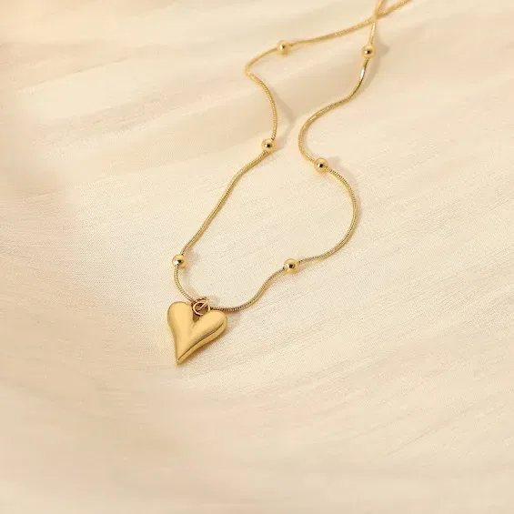 Collar de acero inoxidable para dama color dorado