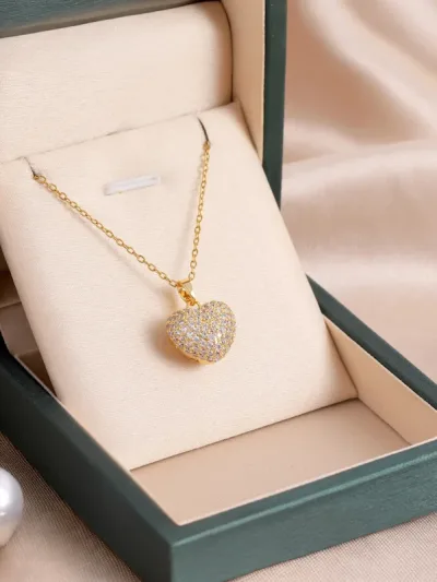 Cadena acero inoxidable con diseño de corazón #COLOR DORADO