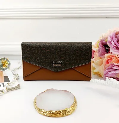 Cartera Guess para dama color