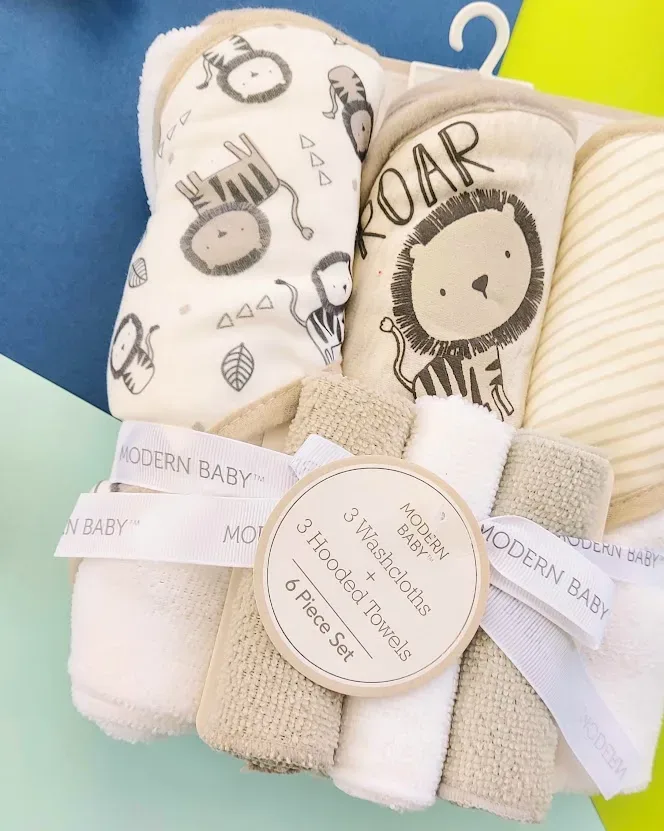Conjunto de 3 paños para niña mas 3 pañitos