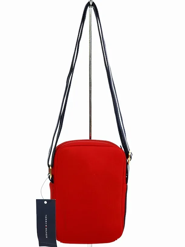 Bolso Tommy Hilfiger rojo y azul