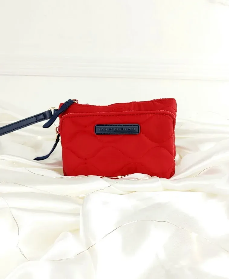 Cartera Tommy Hilfiger para dama color rojo