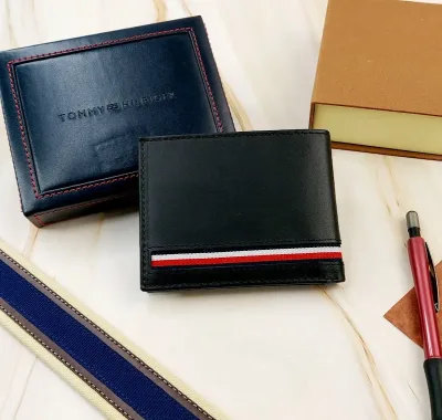 Billetera Tommy Hilfiger color negro