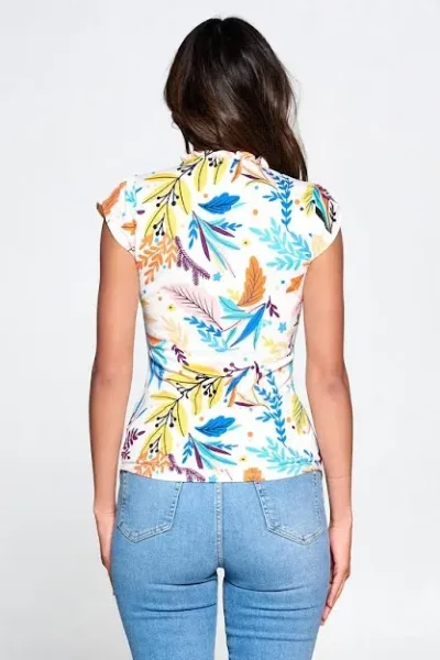 Blusa para dama con estampado floral