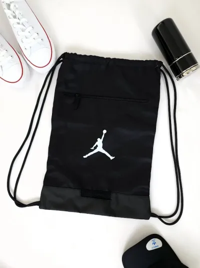 Bolso Jordan para caballero color negro