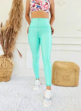 Leggings deportivo para dama color verde menta